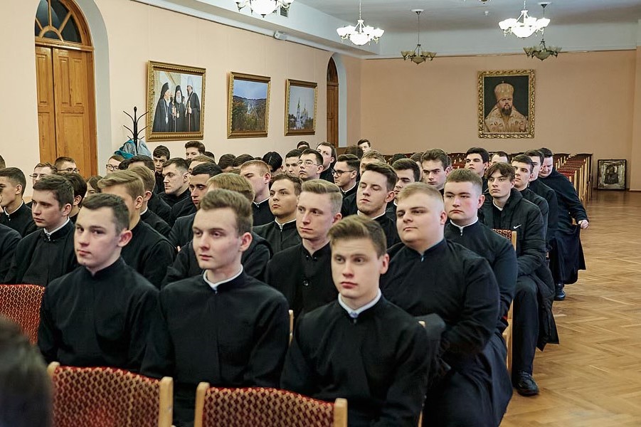 Освіта капеланів
